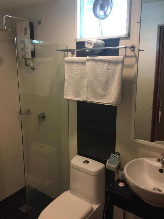 Premierz Hotel لابوان المظهر الخارجي الصورة
